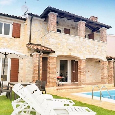 Sunny VillaKaštelir エクステリア 写真